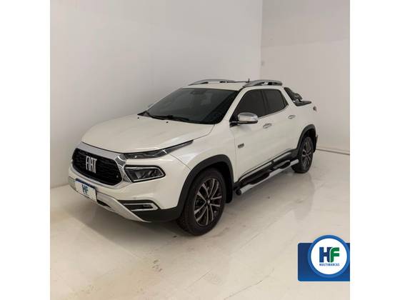 FIAT TORO 2.0 16V TURBO DIESEL RANCH 4WD AT9 FIAT TORO 2.0 16V TURBO DIESEL RANCH 4WD AT9